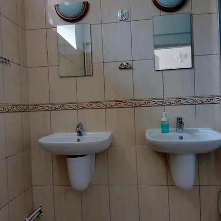 Dom Goscinny U Jacka Rewal Exteriér fotografie