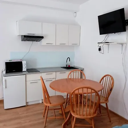 Dom Goscinny U Jacka Rewal Exteriér fotografie
